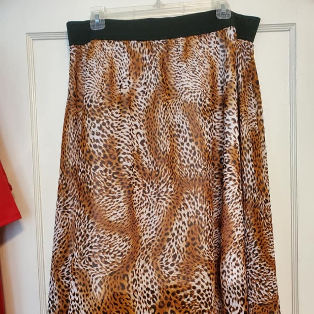 LuLaRoe Lola Skirt